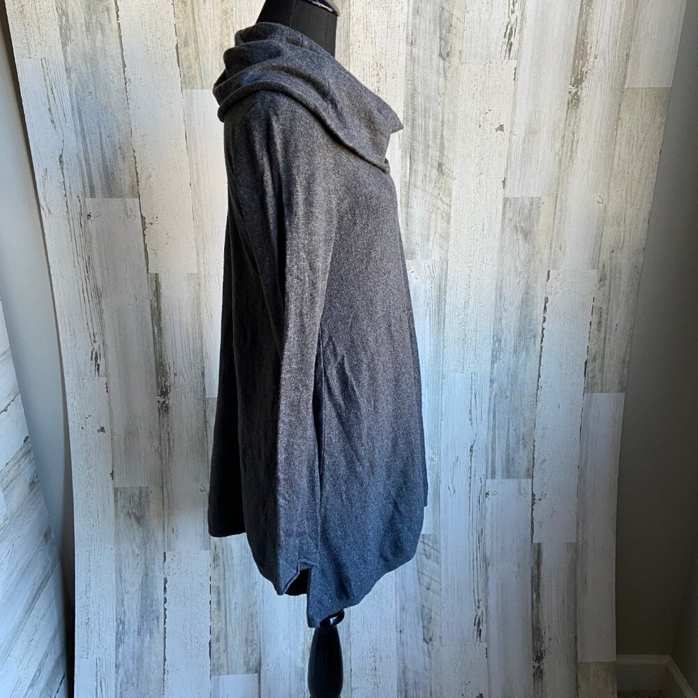 Motherhood Maternity Size Large Lightweight Sweater Grey Cowl Neck - Picture 2 of 4